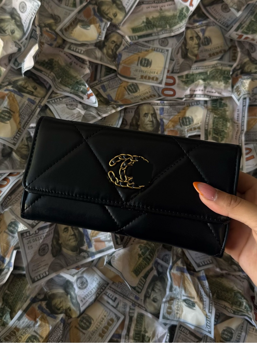 New women’s black fashion wallet